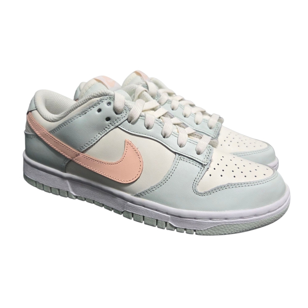 Nike Dunk Low 'Barely Green' (DD1503-104) Wmns Sz 7 NWB